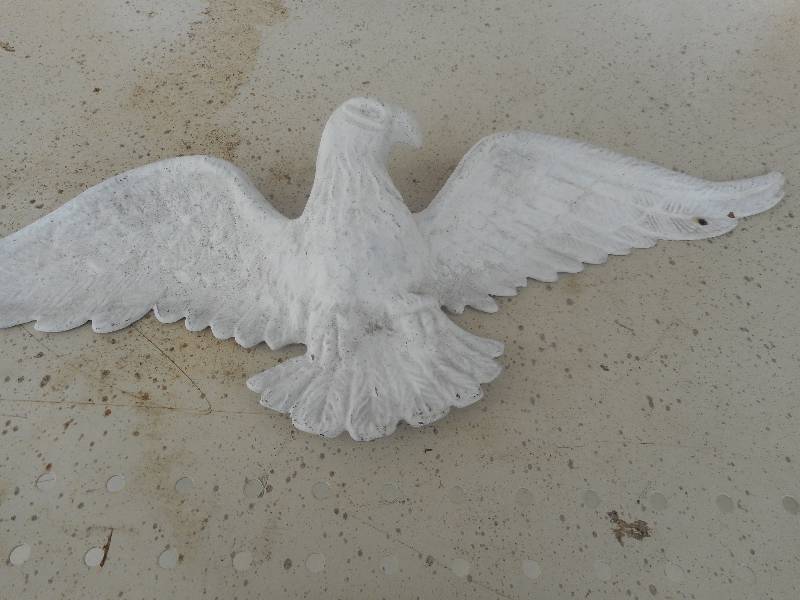 WALL HANGING EAGLE