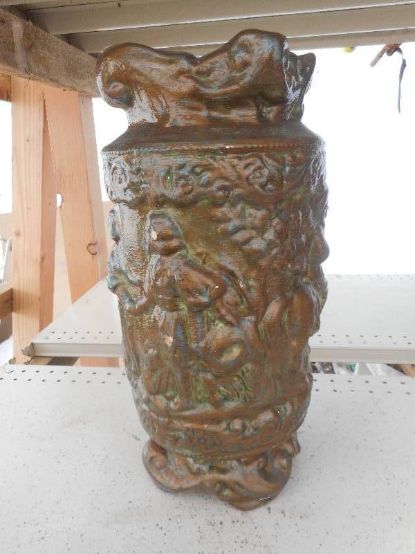 VINTAGE VASE