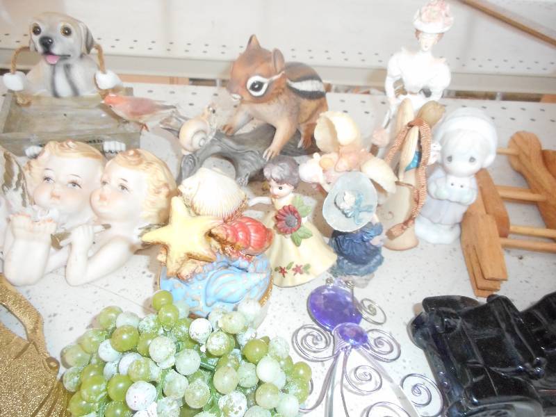 collectible figurenes