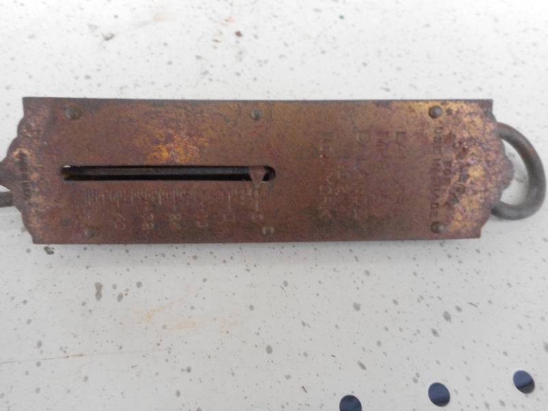 ANTIQUE SCALE