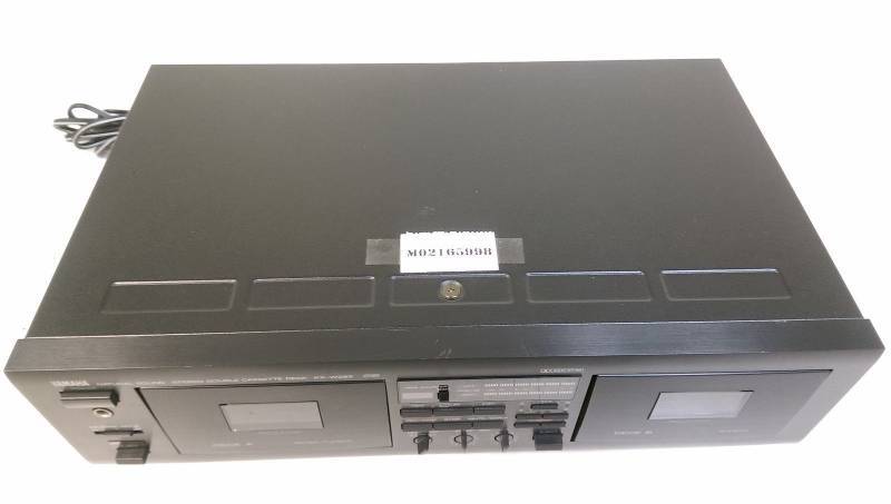 lot 26 image: Yamaha KX-W262 Natural Sound Stereo Double Cassette Deck