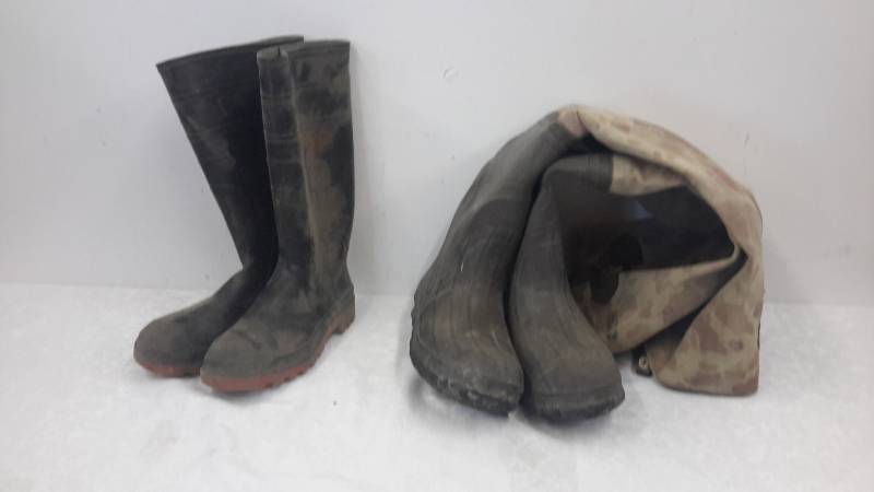 Water boots