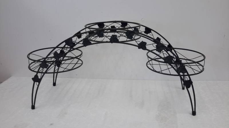 Plant stand