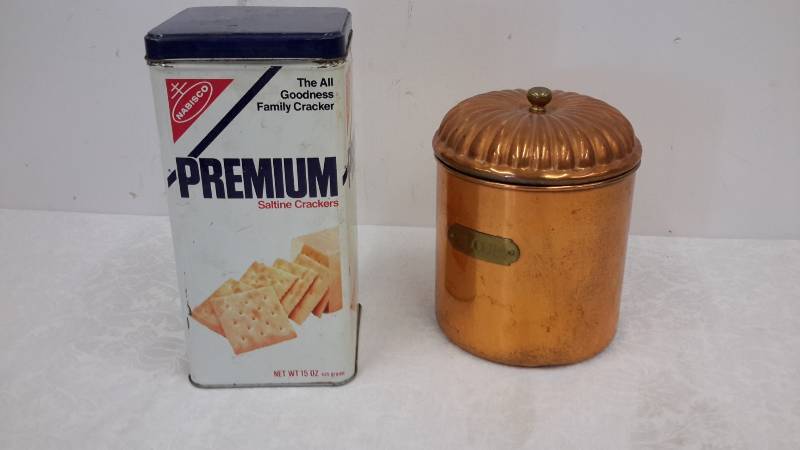 Vintage tins