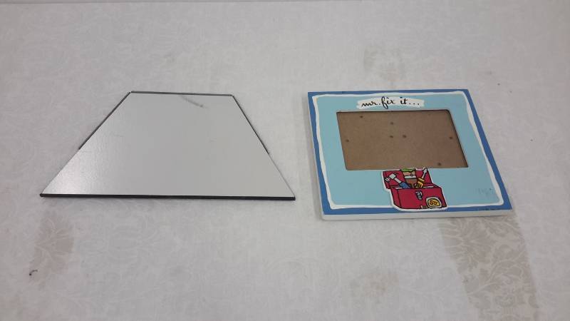 Small trapezoidal mirror and photo frame