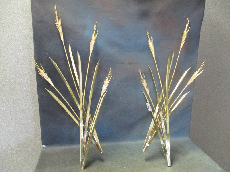 lot 42 image: Decorative Wall Hanging