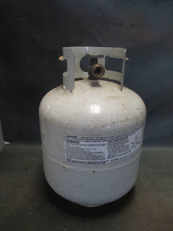 lot 62 image: Propane Tank
