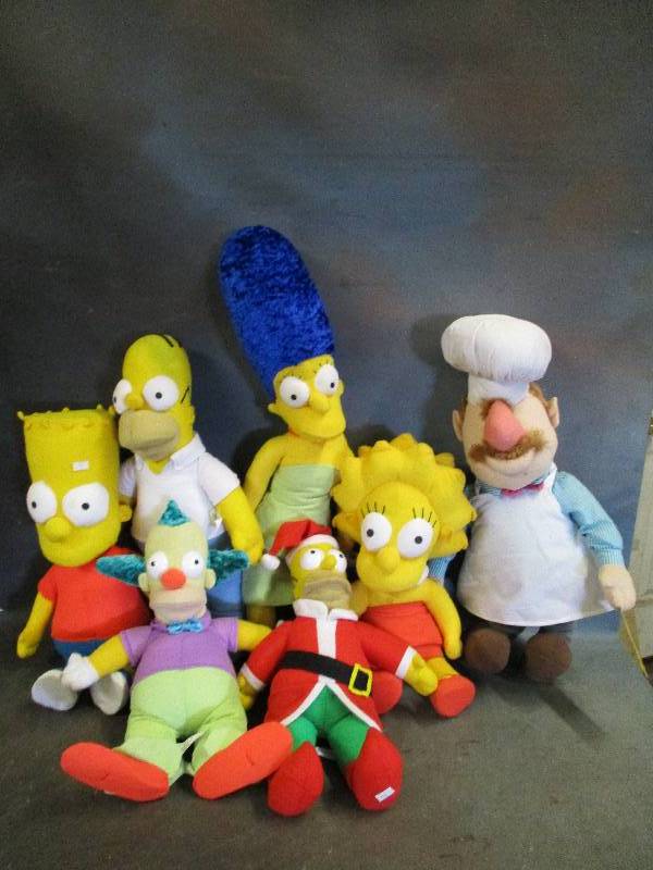 lot 141 image: Stuffed Dolls