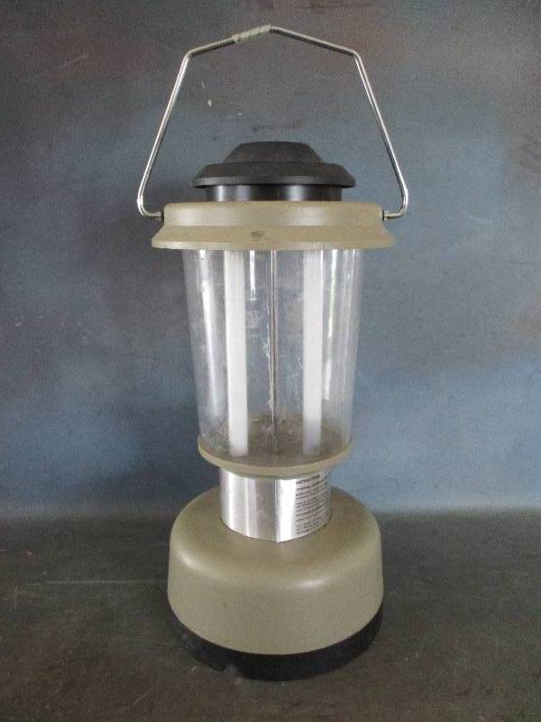 Fluorescent Coleman Lantern | September Consignment Sale | K-BID