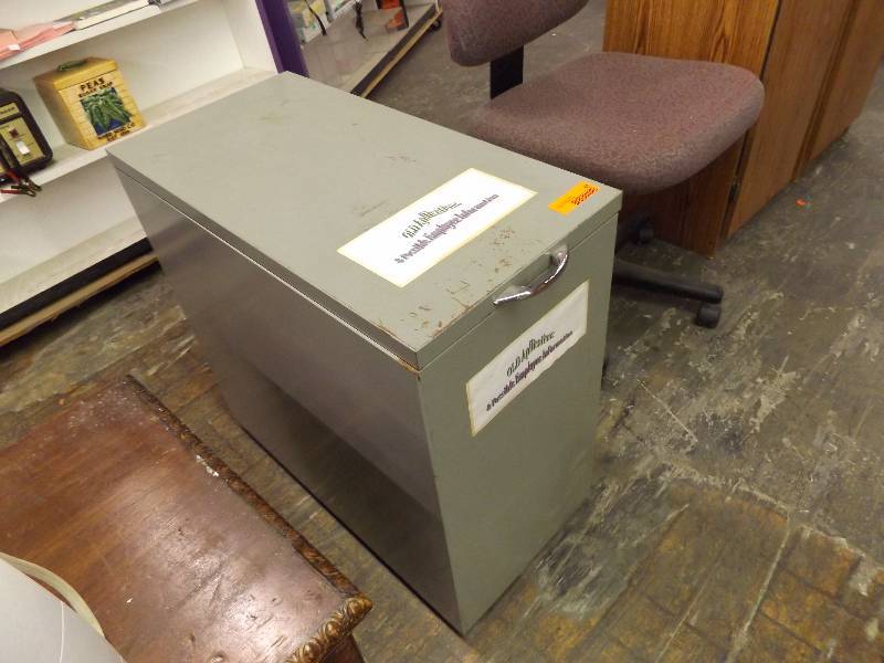 lot 61 image: Top Opening Metal Cabinet