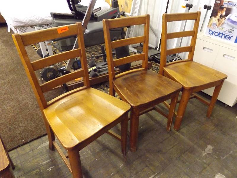 lot 83 image: Chairs