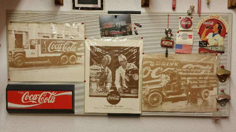 lot 5 image: Vintage Coca-Cola Menu Board w Coca-Cola Collectibles