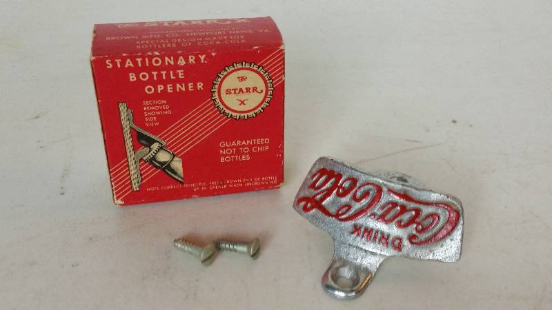lot 9 image: Vintage Starr X Coca-Cola Bottle Opener IN THE BOX