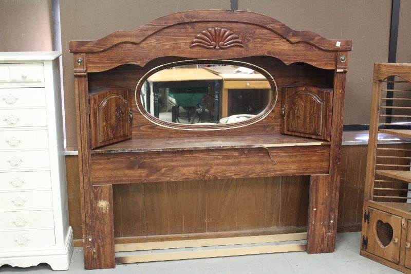 lot 56 image: Headboard