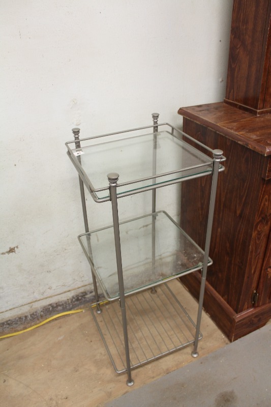 lot 62 image: Glass Shelf