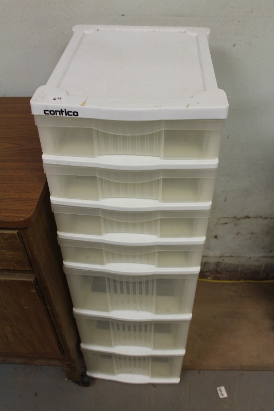 lot 64 image: Plastic Drawers
