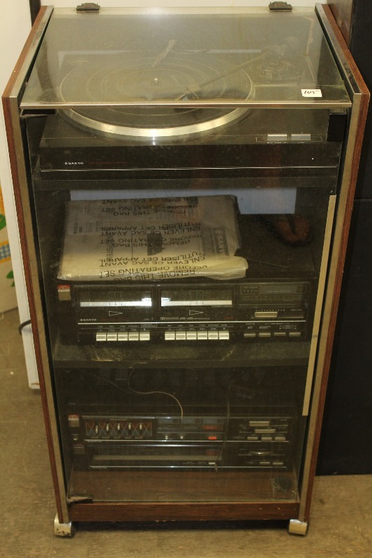 lot 105 image: Sanyo Home Theater System