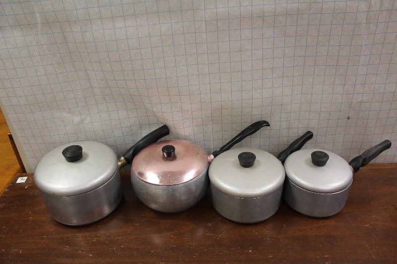 lot 88 image: Ever-Ware Aluminum Cookware