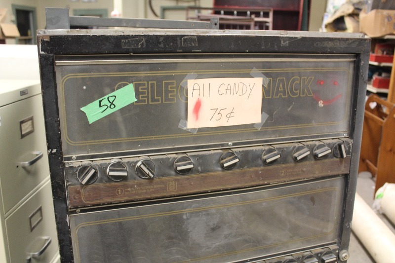 lot 121 image: Candy Machine