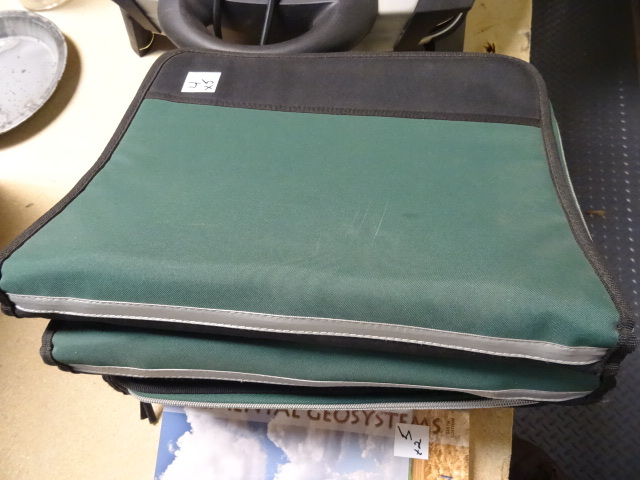 lot 4 image: 5 Notebook Organizers HighSchoolCollegeOffice