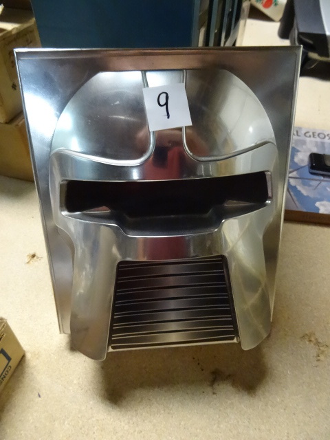 lot 9 image: Battle Star Galactica ( Collectors Edition)