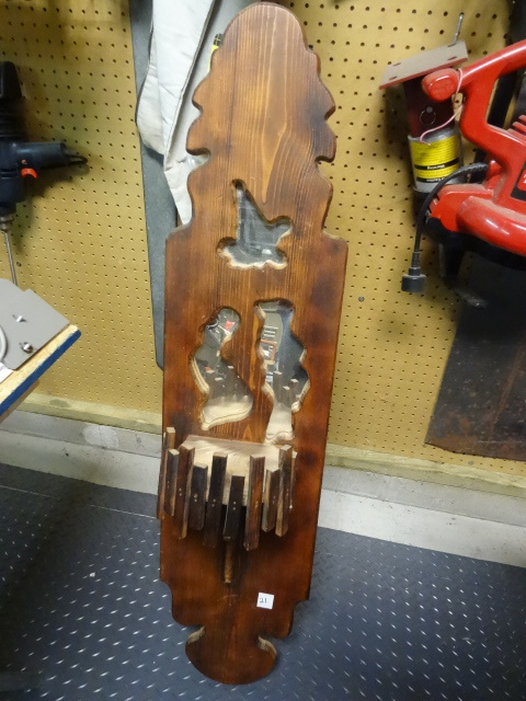 lot 21 image: Hanging Candle Holder Alter with mirror