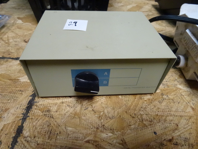 lot 29 image: KBM AB Switch