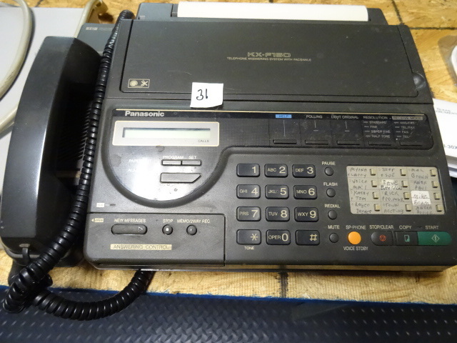lot 31 image: Panasonic KX-F150 Telephone, Answering System with Thermal Fax
