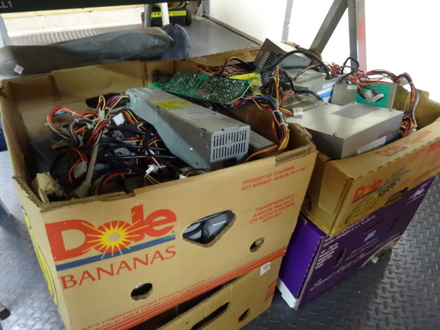 lot 68 image: Computer Power Supplies