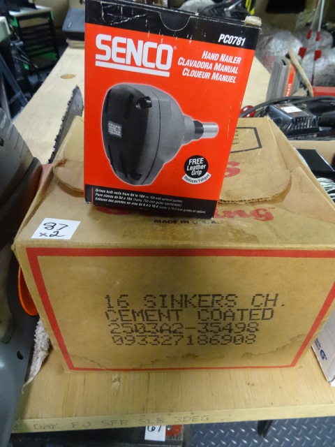 lot 87 image: Senco PC0781 Pneumatic Palm Nailer. Model PC0718 wPartial Box of framing nails.
