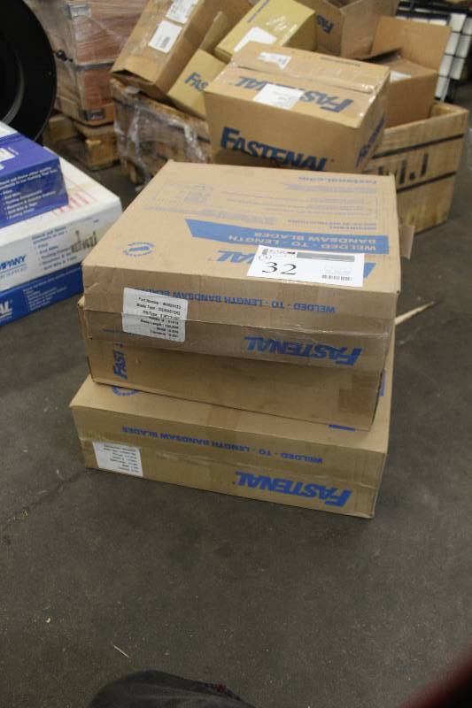 lot 32 image: Lot of (3) Boxes of Band Saw Blades, New In Box