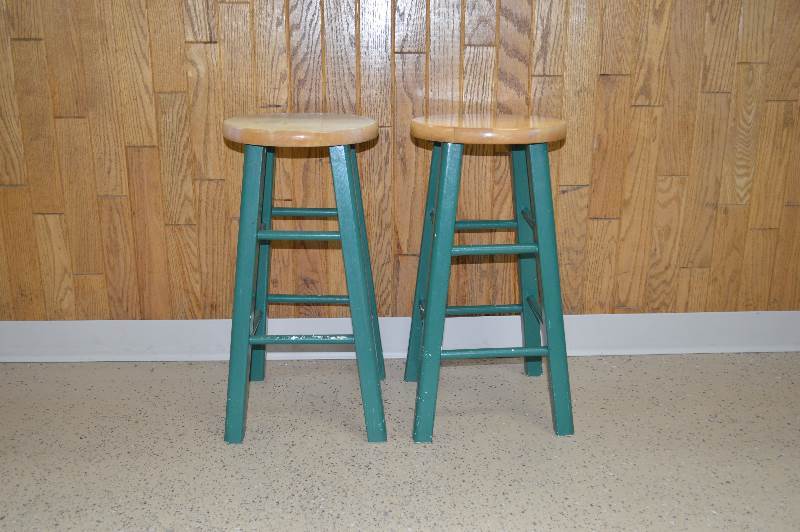 lot 31 image: 2-Wood kitchen stools 24 tall