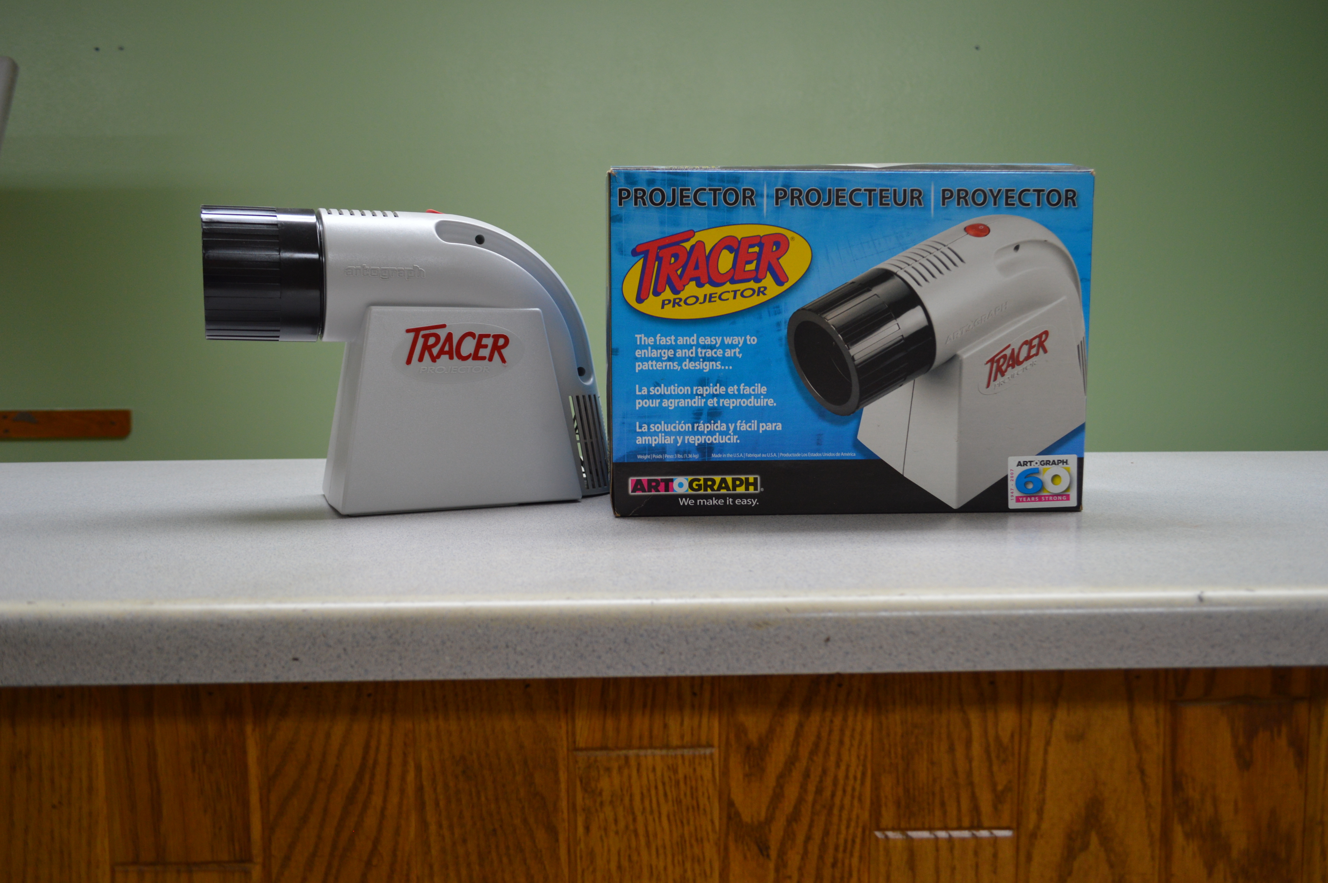 lot 39 image: ArtoGraph Tracer Projector (Nice)