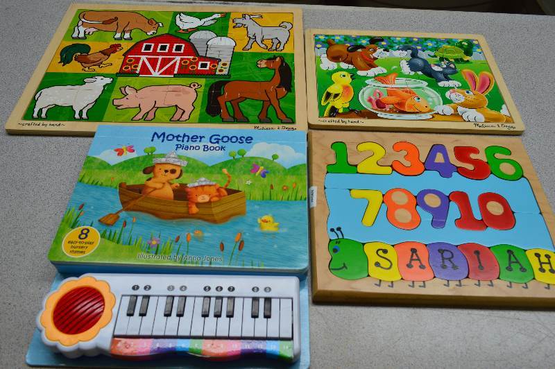 lot 62 image: 3-Hand crafted childrens puzzels
