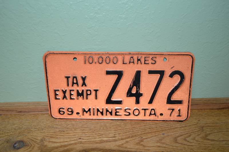 lot 65 image: 1969-1971 MN Tax Exempt License plate