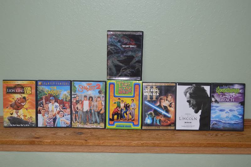 lot 73 image: 8-Assorted movies with That 70s Show series