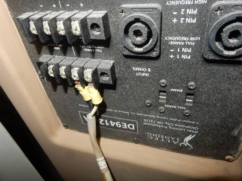 lot 9 image: 2, Altec Lansing Speakers