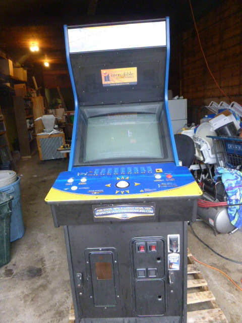 Incredible Technologies Silver Strike 2009 Bowlers Club Arcade Game