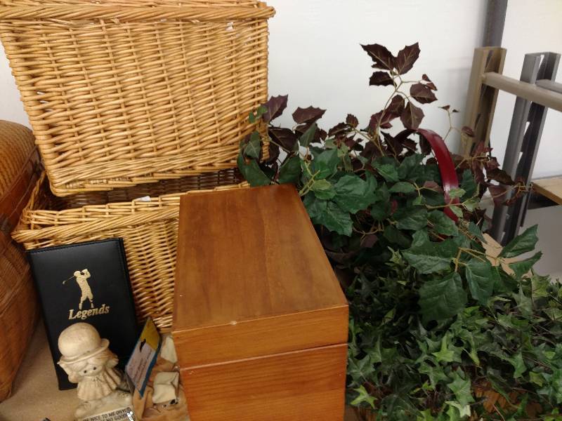 Large Home Decor Lot
