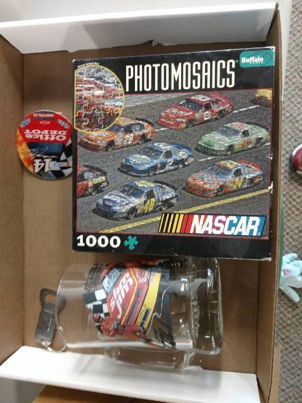 lot 47 image: Nascar Lot