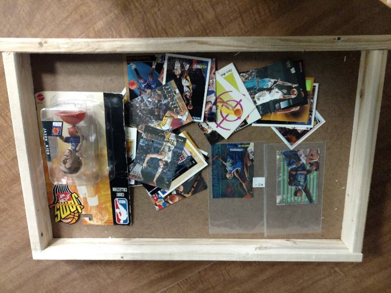 lot 71 image: NBA Card Lot