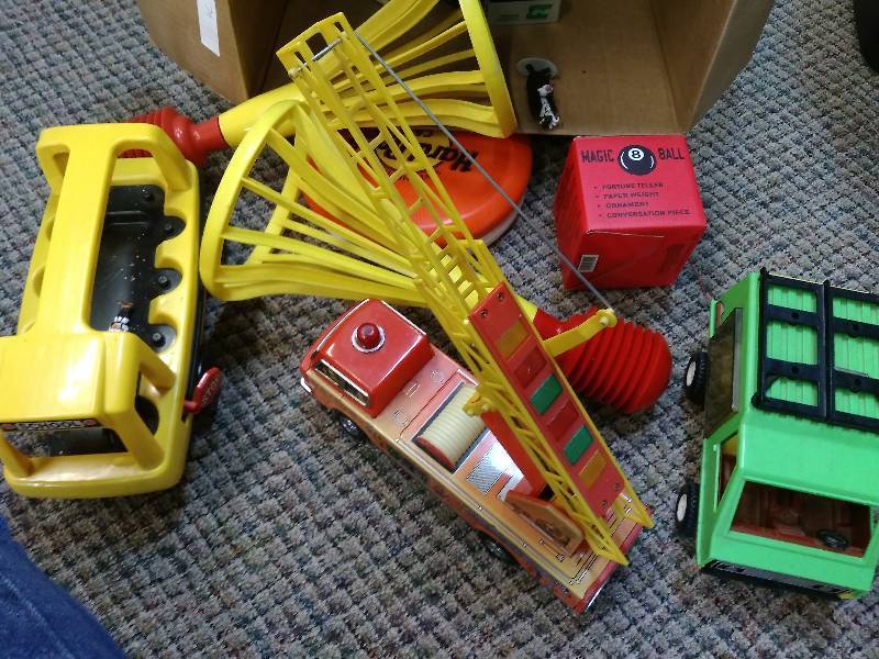 lot 79 image: Big Box of Vintage Toys