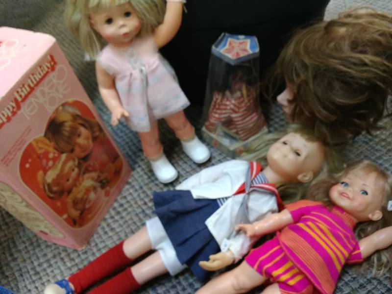 lot 80 image: Large Tote of Vintage Dolls