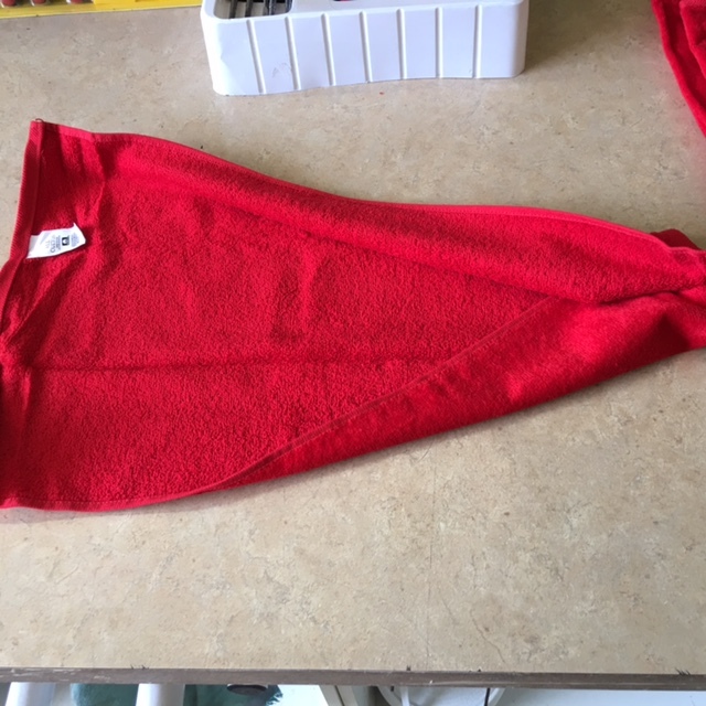lot 23 image: Lot of 10 Red Golf Towels