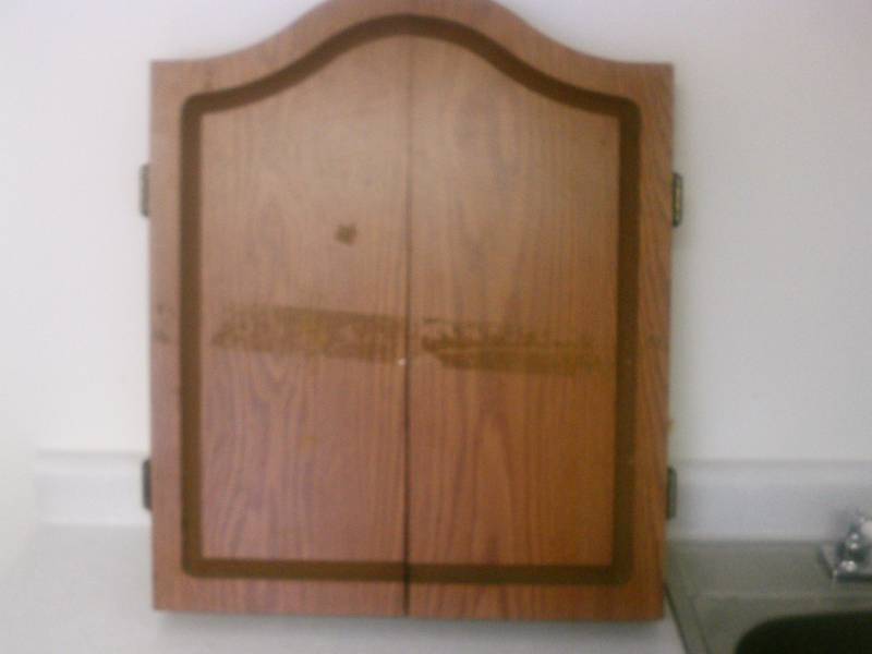 lot 29 image: Electronic dart board by Unicorn