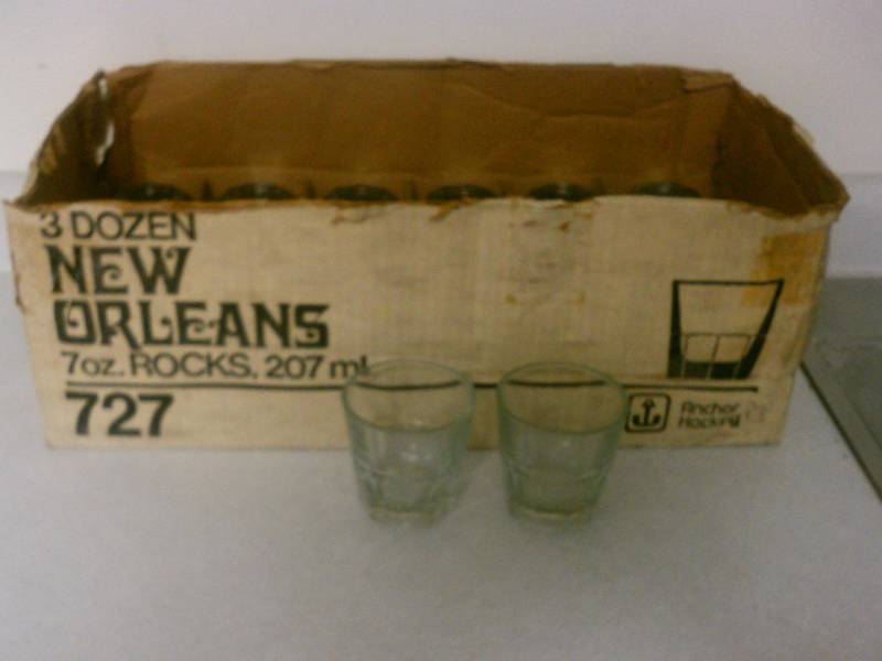 lot 99 image: Anchor Hocking, New Orleans style, 7 oz. glasses (18 Ct.)
