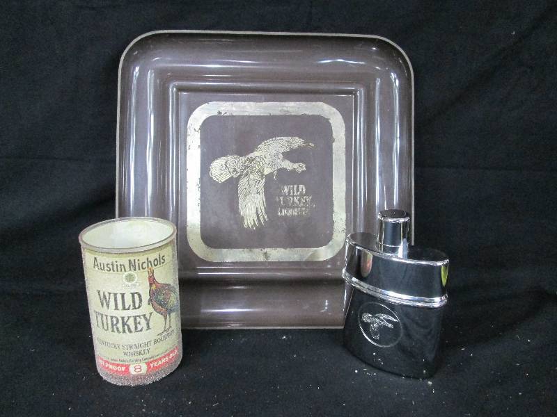 lot 14 image: Wild Turkey Liquor Tray, Flask & Candle