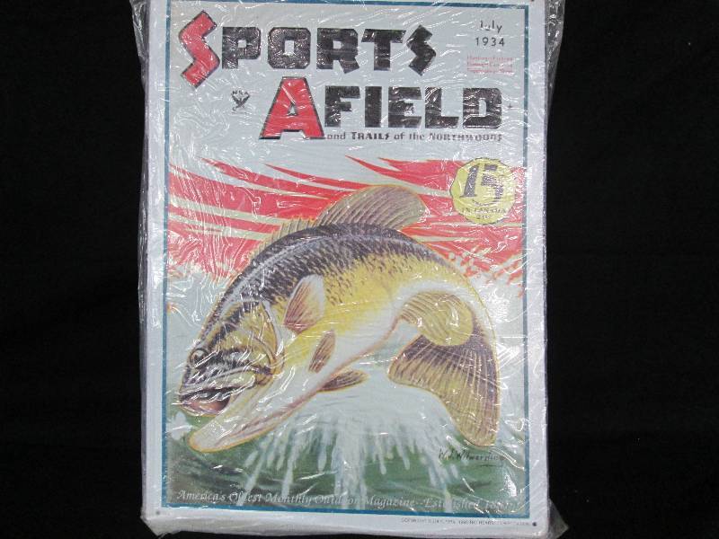 lot 30 image: Collectible Tin sign