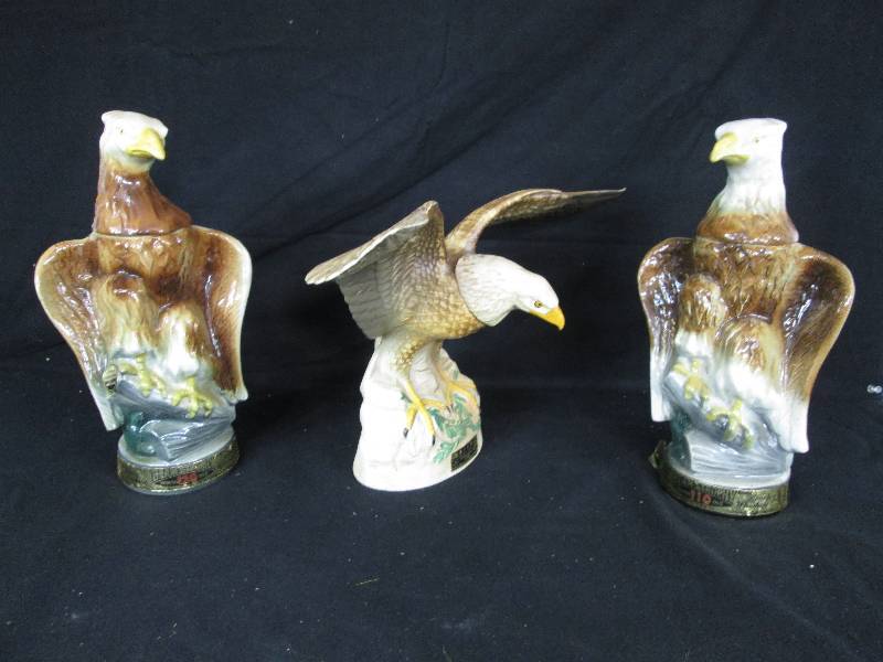 lot 85 image: Beam Eagle Decanters