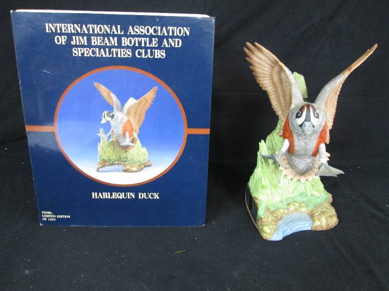 lot 89 image: Limited Edition Harlequin Duck decanter